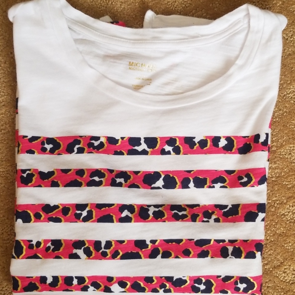🔥Michael Kors Tshirt sale 🔥
